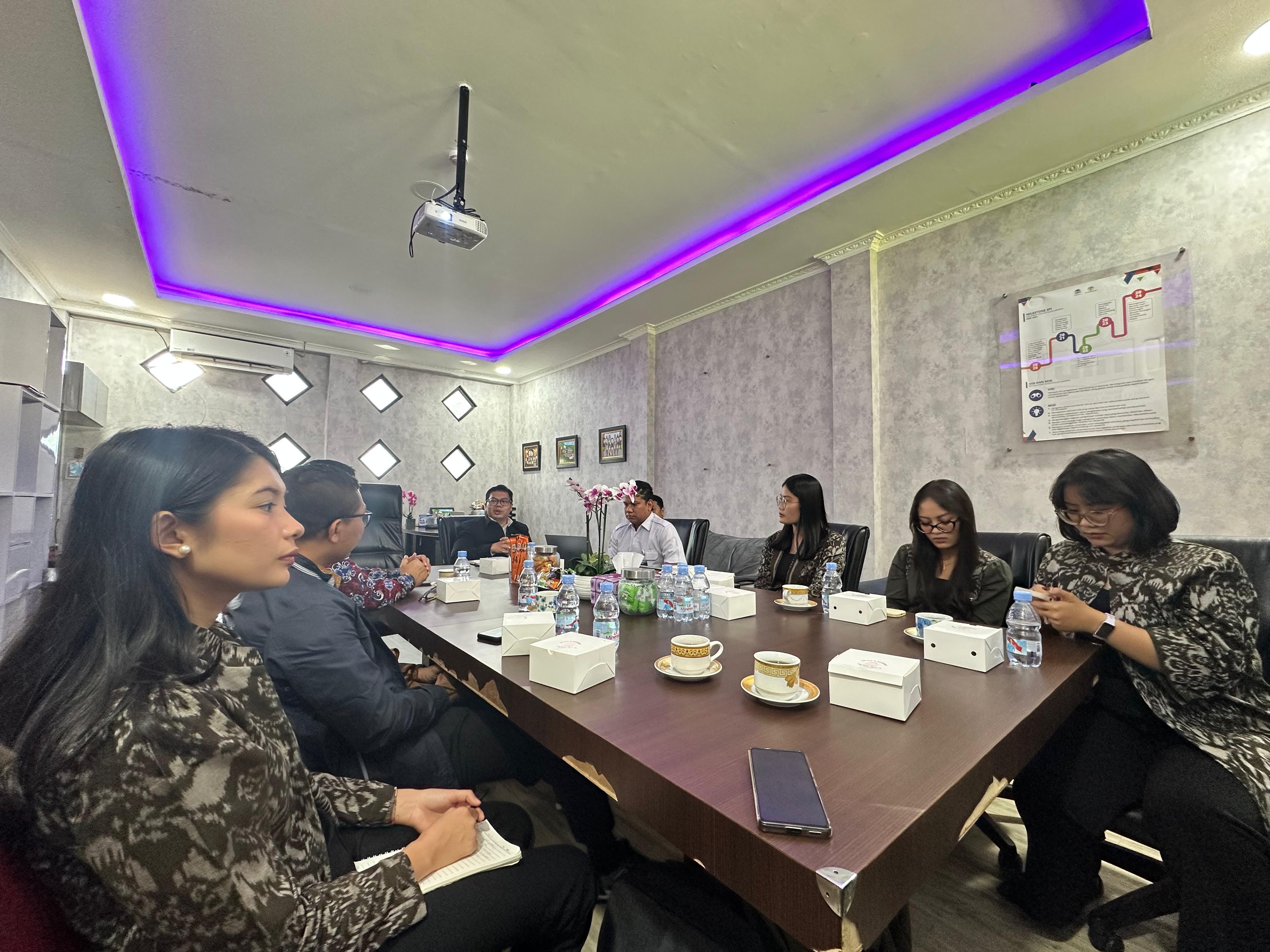 65ff11da-8f36-4df9-874a-d7254eca1960